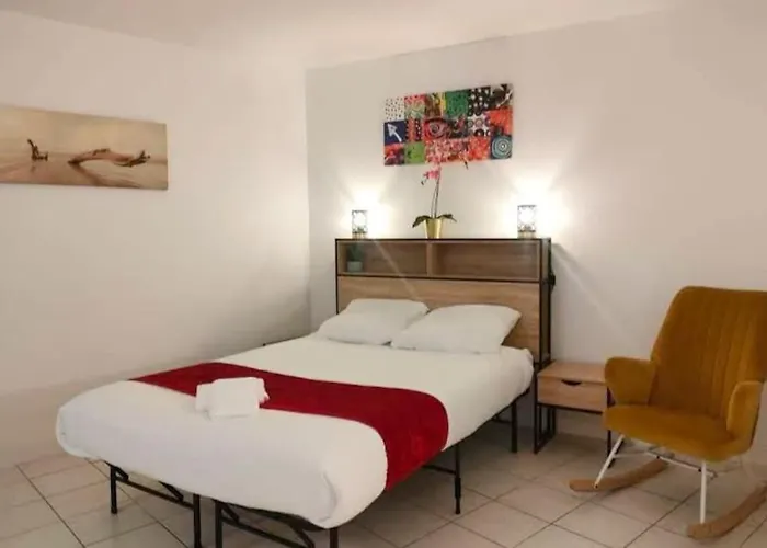 Appartement Au Calme Orsay Paris